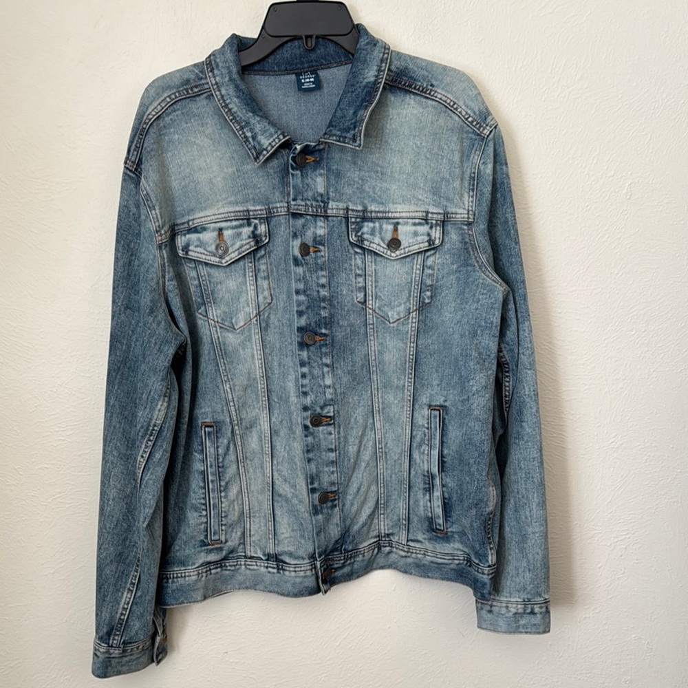 Men's Faded Glory  Blue Acid Wash Denim Jacket